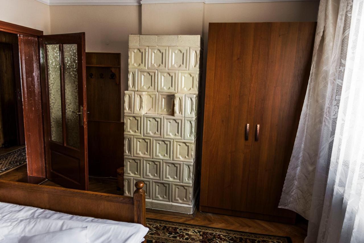 Casa Comfort Кимпулунг-Молдовенеск Екстер'єр фото